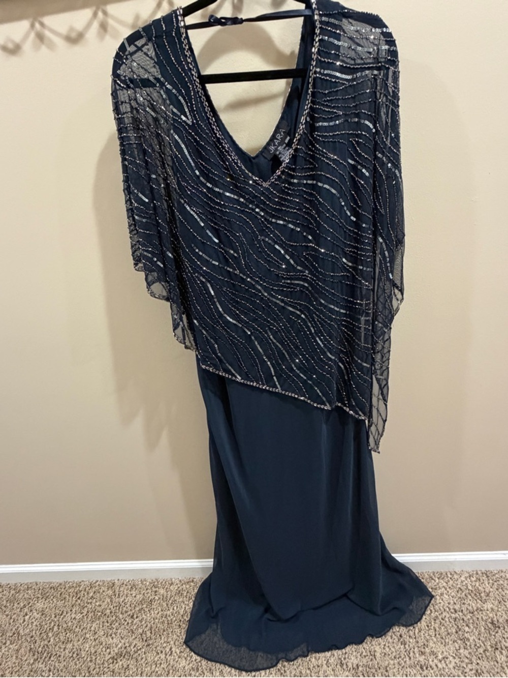 J Kara Embellished Beaded Navy Evening Gown with Sheer Beaded Overlay Sz 16W